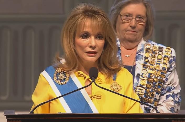 Daughters of the American Revolution Must End Female Erasure